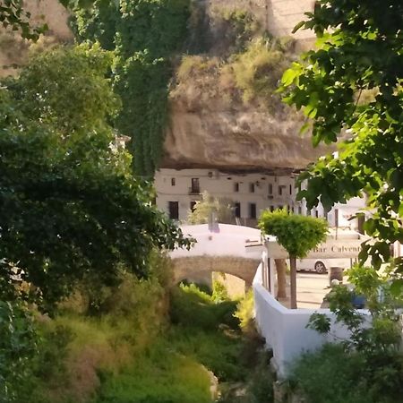 הוילה Setenil De Las Bodegas Casa Cueva Un Rincon En La Roca מראה חיצוני תמונה