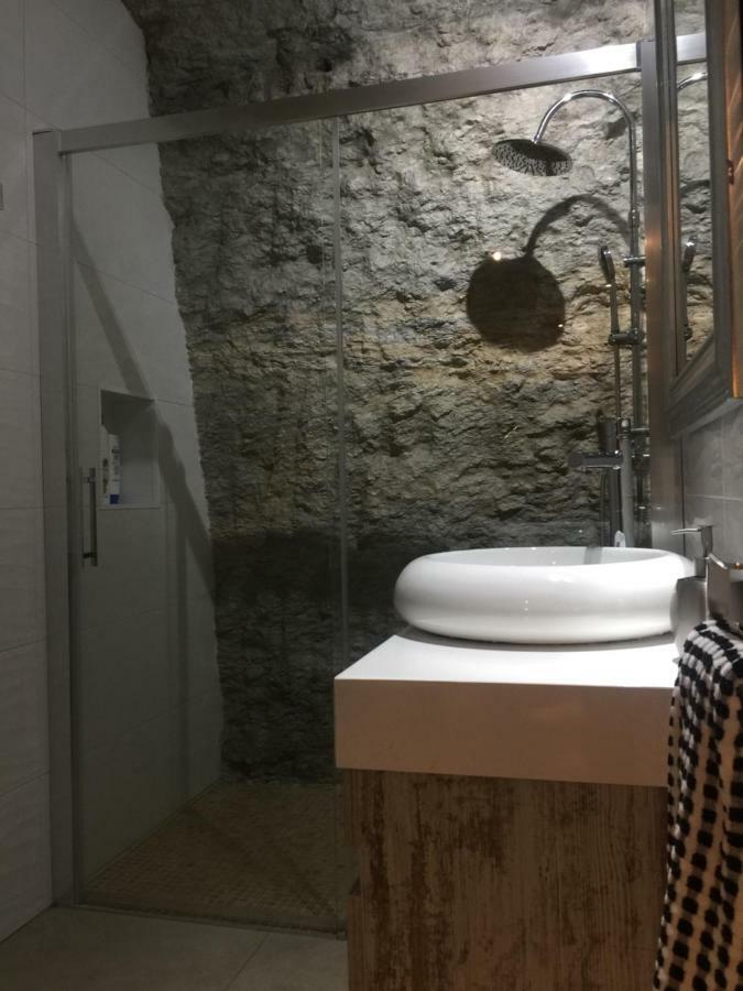 הוילה Setenil De Las Bodegas Casa Cueva Un Rincon En La Roca מראה חיצוני תמונה