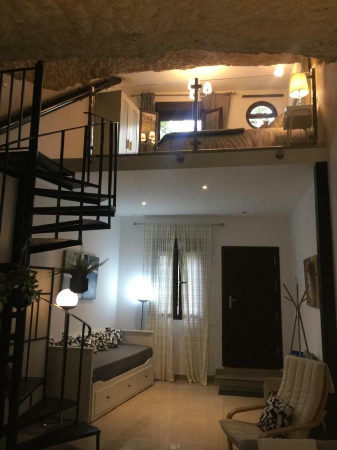 הוילה Setenil De Las Bodegas Casa Cueva Un Rincon En La Roca מראה חיצוני תמונה