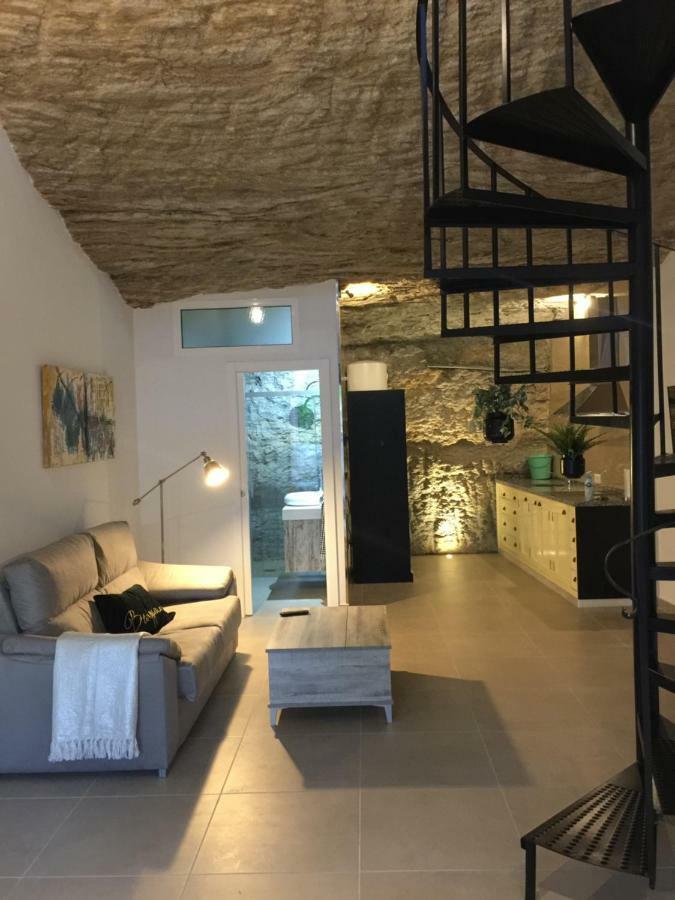 הוילה Setenil De Las Bodegas Casa Cueva Un Rincon En La Roca מראה חיצוני תמונה